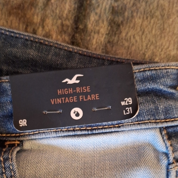 Hollister Blue Flare Patchwork Jeans Excellent Condition NWT Size 9 - Picture 12 of 14